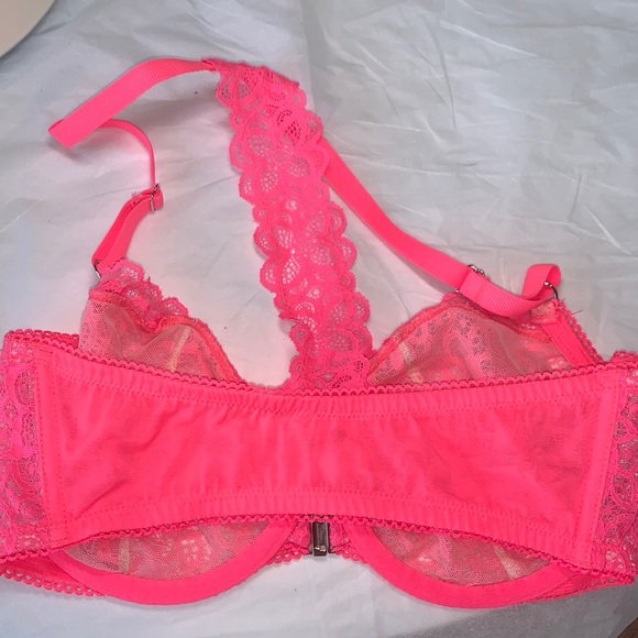 EUC Victoria’s Secret neon pink lace front closure T back bra 32DD worn once - Picture 4 of 7